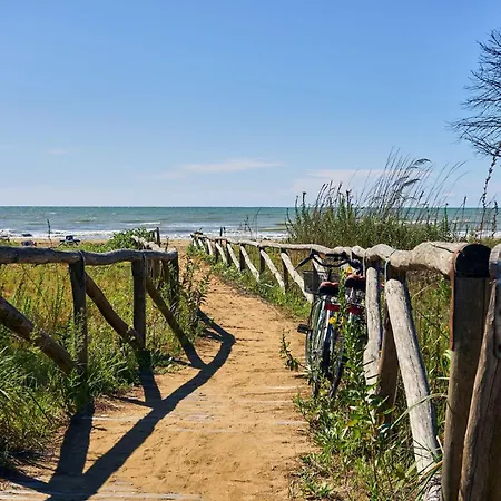 Comfy Flat In A Residence-beahost Appartamento